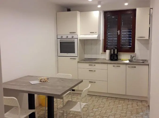 Apartma Kocevar * ポルトローシュ