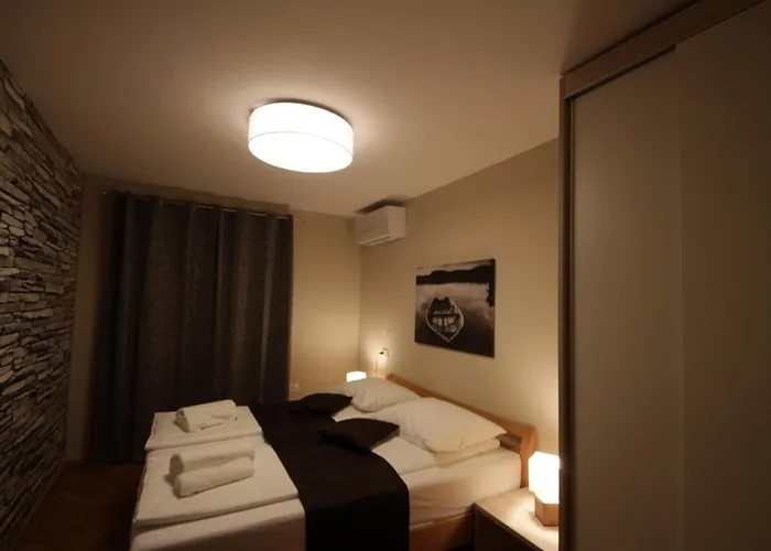 アパート Apartma Kocevar