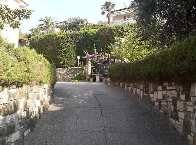 アパート Apartma Kocevar ポルトローシュ